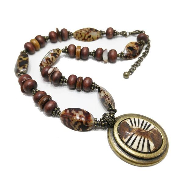 Chico's Animal Print Pendant Bead Necklace, 21 Inches - Picture 4 of 8